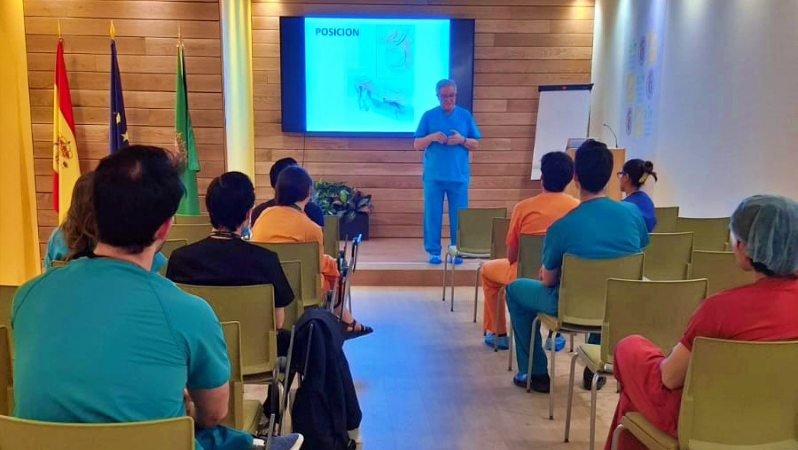 Dr Garcia de Sola en el XXII Curso para Residentes de Neurocirugía